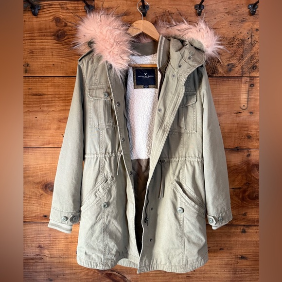 American Eagle 2 in 1 Classic Parka - Small - Removable Lining and Faux Fur Trim - Picture 3 of 11